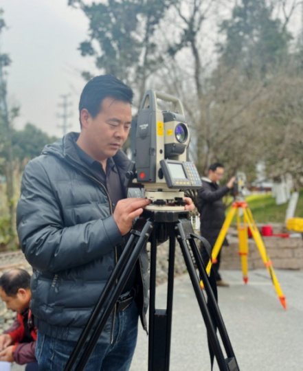 内江铁路测量培训班仪器实操学习